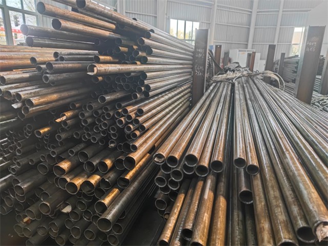 鹤岗35#精密无缝钢管