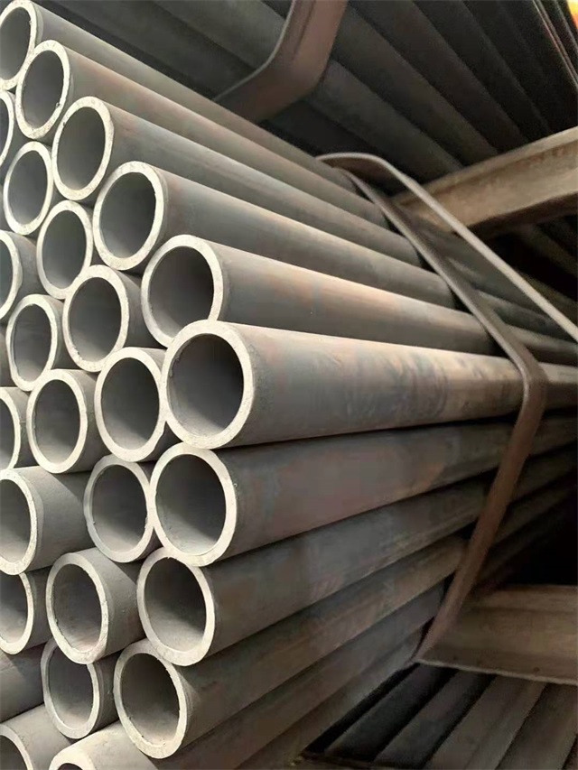鹤岗35#结构无缝钢管