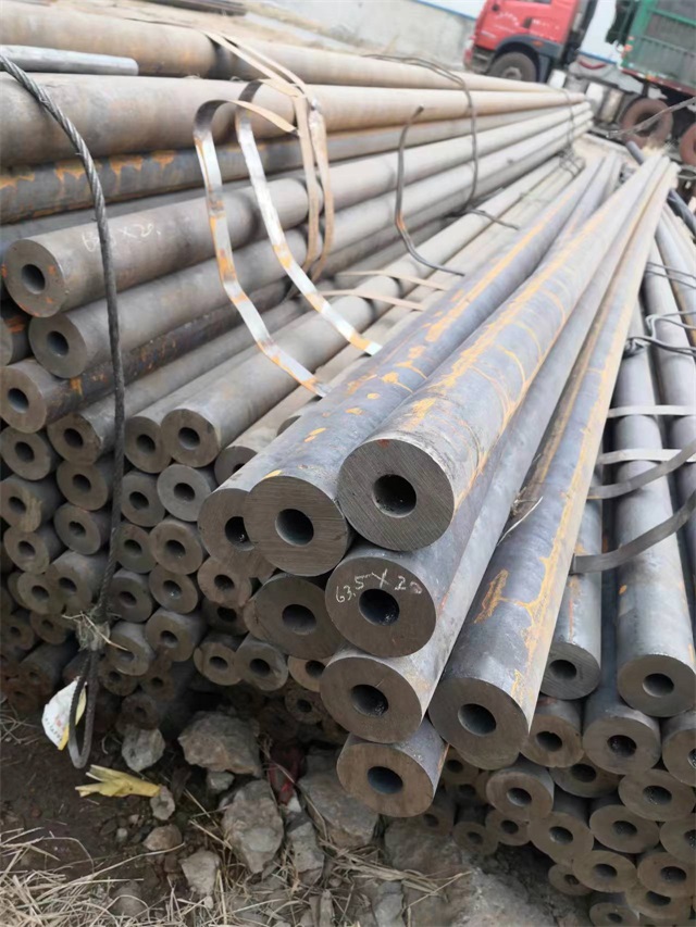 鹤岗q235b无缝钢管
