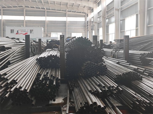 鹤岗精密无缝钢管现货供应