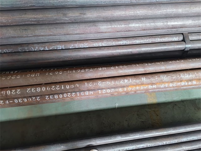 鹤岗15CrMoG高压无缝钢管