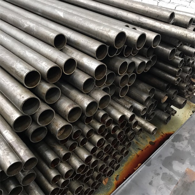 鹤岗光亮无缝钢管厂